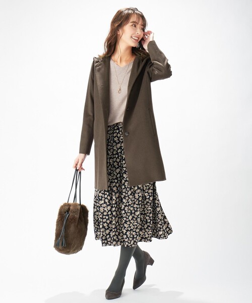 J.PRESS(ジェイプレス)の「【新色追加】ウールを含まないPRINCE Vネックニット(ニット/セーター・レディース・ブラック系/ブラウン系/黄土色系/ふじ色系/シルバー系/スモーキーグリーン系・T13/T15)」の17枚目の写真