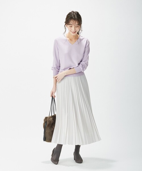 J.PRESS(ジェイプレス)の「【新色追加】ウールを含まないPRINCE Vネックニット(ニット/セーター・レディース・ブラック系/ブラウン系/黄土色系/ふじ色系/シルバー系/スモーキーグリーン系・T13/T15)」の15枚目の写真