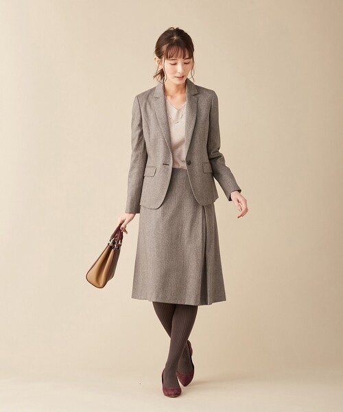 J.PRESS(ジェイプレス)の「【新色追加】ウールを含まないPRINCE Vネックニット(ニット/セーター・レディース・ブラック系/ブラウン系/黄土色系/ふじ色系/シルバー系/スモーキーグリーン系・T13/T15)」の8枚目の写真