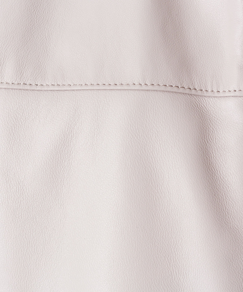 ABAHOUSE（アバハウス）の「ラムレザー スタンドカラー ブルゾン（ライダースジャケット・メンズ・グレイッシュブルー/ブラック/グレイッシュベージュ・44/46/48）」の15枚目の写真