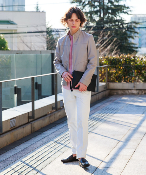 ABAHOUSE（アバハウス）の「ラムレザー スタンドカラー ブルゾン（ライダースジャケット・メンズ・グレイッシュブルー/ブラック/グレイッシュベージュ・44/46/48）」の19枚目の写真