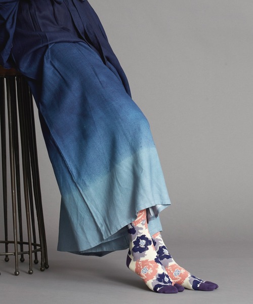 カヤ（カヤ）の「【カヤ】足袋型くつ下23～25cm モダン椿（ソックス/靴下・レディース・ピンク/ブルー/グリーン・FREE）」の6枚目の写真