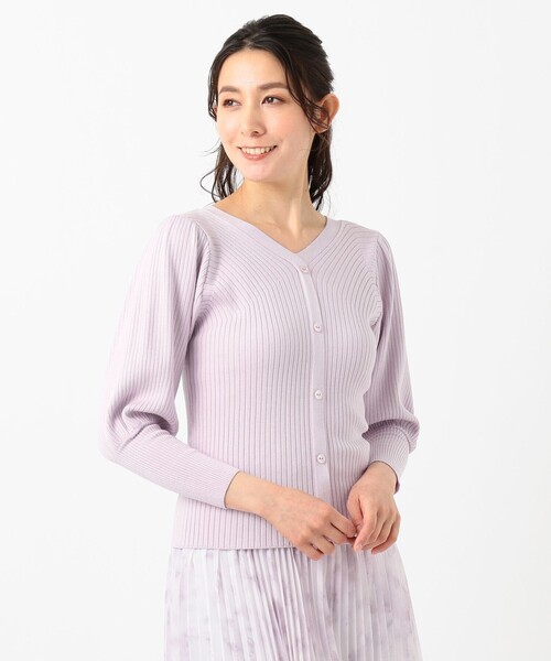 Feroux（フェルゥ）の「【前後着用可】RIBデザインパフ ニット（ニット/セーター・レディース・ベージュ系/ブラック系/ライラック系・2）」の6枚目の写真