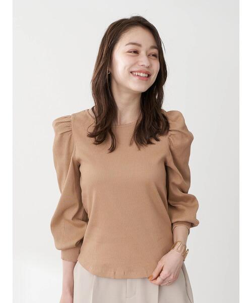 earth music&ecology（アースミュージックアンドエコロジー）の「チェーン柄リブパワーショルダープルオーバー ＊（Tシャツ/カットソー・レディース・オフホワイト/ピンクベージュ/ライトベージュ/ブラック・FREE）」の8枚目の写真