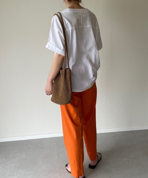 y/m by misato（イムバイミサト）の「リネンライクトラウザーパンツ（その他パンツ・レディース・ベージュ/オレンジ/アイボリー・FREE）」の4枚目の写真