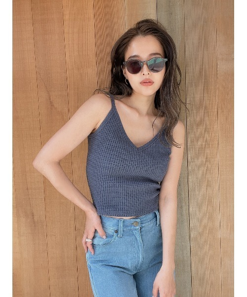 TRUNC（トランクエイティーエイト）の「Rough Waffle Camisole（キャミソール・レディース・アイボリー/ブラック/チャコールグレー・FREE）」の3枚目の写真