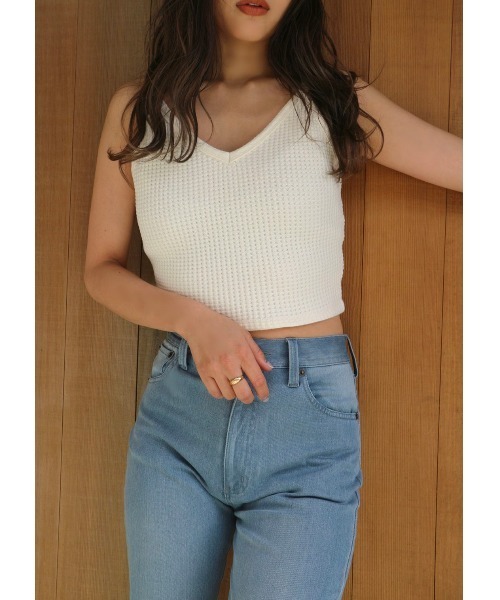 TRUNC（トランクエイティーエイト）の「Rough Waffle Camisole（キャミソール・レディース・アイボリー/ブラック/チャコールグレー・FREE）」の12枚目の写真