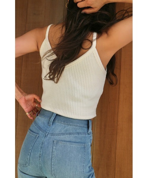 TRUNC（トランクエイティーエイト）の「Rough Waffle Camisole（キャミソール・レディース・アイボリー/ブラック/チャコールグレー・FREE）」の13枚目の写真