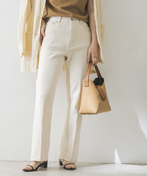 URBAN RESEARCH（アーバンリサーチ）の「ハイウエストストレートデニムパンツ（デニムパンツ・レディース・ライトブルー/インディゴブルー/アイボリー・38/36）」の4枚目の写真