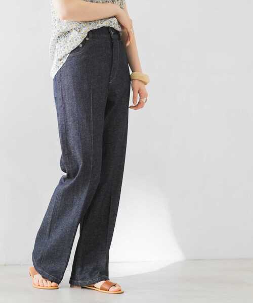 URBAN RESEARCH（アーバンリサーチ）の「ハイウエストストレートデニムパンツ（デニムパンツ・レディース・ライトブルー/インディゴブルー/アイボリー・38/36）」の13枚目の写真