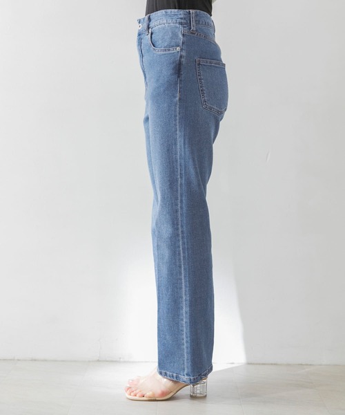 URBAN RESEARCH（アーバンリサーチ）の「ハイウエストストレートデニムパンツ（デニムパンツ・レディース・ライトブルー/インディゴブルー/アイボリー・38/36）」の17枚目の写真
