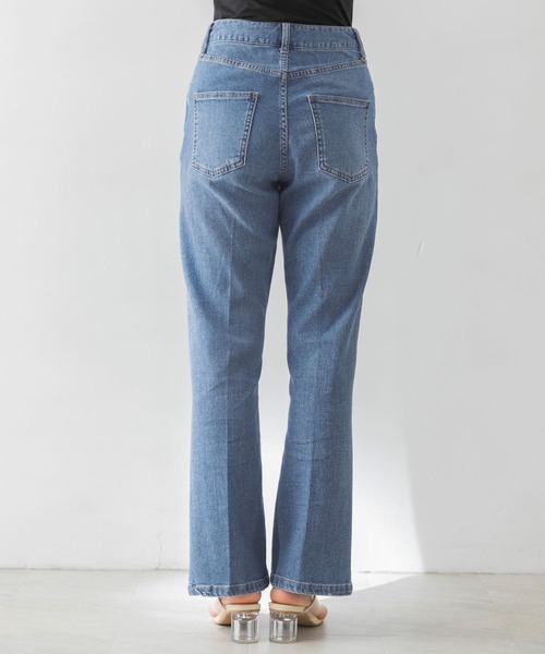 URBAN RESEARCH（アーバンリサーチ）の「ハイウエストストレートデニムパンツ（デニムパンツ・レディース・ライトブルー/インディゴブルー/アイボリー・38/36）」の18枚目の写真