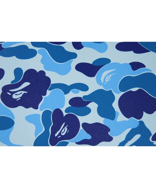 A BATHING APE（アベイシングエイプ）の「ABC CAMO CANVAS M（ポスター