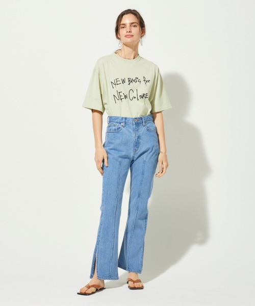 koe（コエ）の「サイドスリットフレアデニムパンツ*（デニムパンツ・レディース・ワンウォッシュ/ライトインディゴブルー・M/S/L）」の15枚目の写真