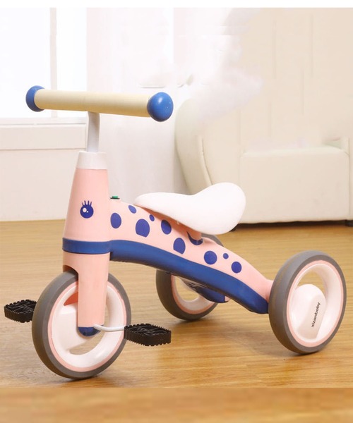 yururira（ユルリラ）の「カラフルきりん三輪車（おもちゃ）」 - WEAR