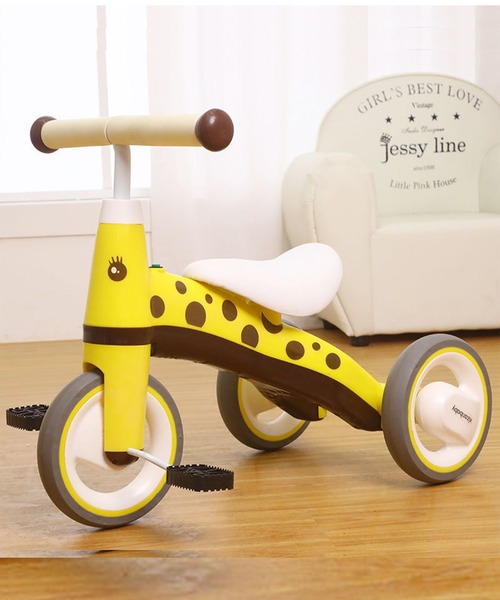 yururira（ユルリラ）の「カラフルきりん三輪車（おもちゃ）」 - WEAR