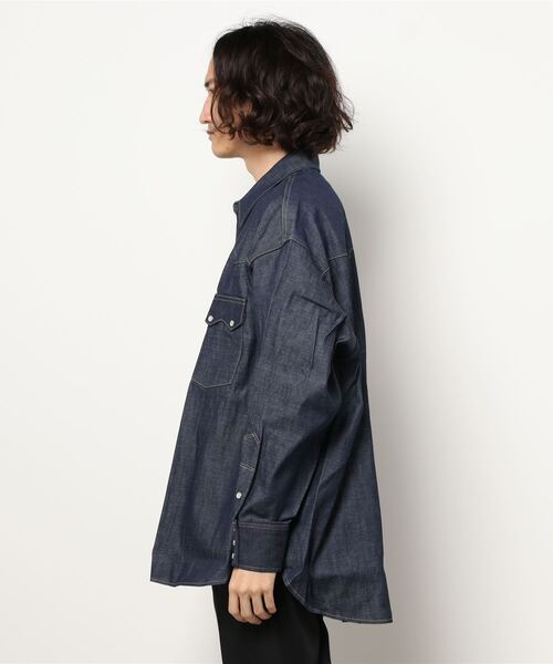 Lee(リー)の「SUPERSIZED ビックフィット オーバーサイズ Lee(リー)の「SUPERSIZED ビックフィット オーバーサイズ