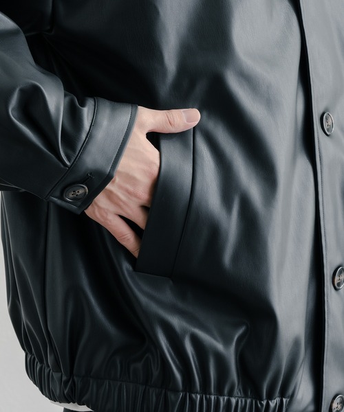 epnok(エプノック)の「シンセティックレザーショートブルゾン(ブルゾン・メンズ・ブラック・SMALL/MEDIUM/LARGE)」の17枚目の写真