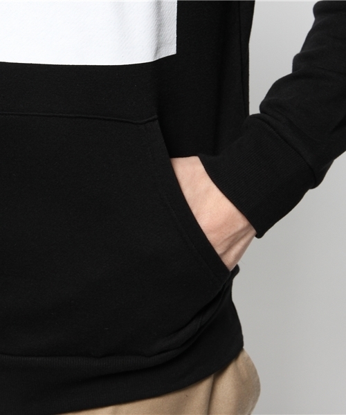 VENCEEXCHANGE（ヴァンスエクスチェンジ）の「ｳﾗｹevolveﾊﾟｰｶｰPO                （パーカー・メンズ・グレー/ブラック・SMALL/LARGE/MEDIUM）」の5枚目の写真