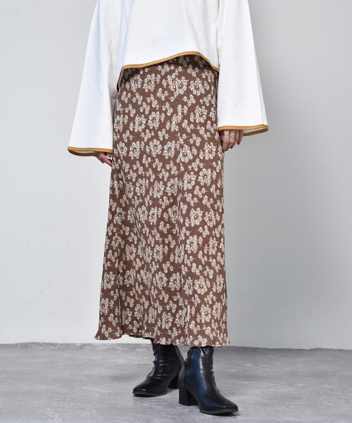 RETRO GIRL(レトロガール)の「マーメイド゙細プリーツSK(スカート・レディース・ブラウン/オフホワイト/ブラック系その他/ホワイト系その他/グリーン/ブラック/ブラウン系その他・FREE)」の1枚目の写真