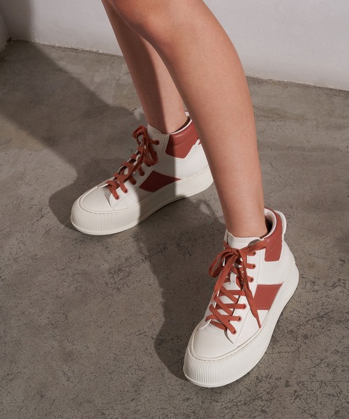 ツートーン ハイトップスニーカー / Two-Tone High-Top Sneakers