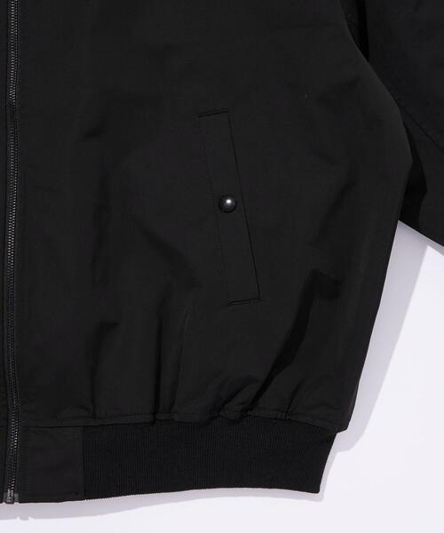 green label relaxing（グリーンレーベルリラクシング）の「【WEB限定】＜GLR or＞ バルーン オーバーサイズ MA1 ジャケット -ユニセックス-（MA-1・メンズ・ブラック/オリーブ・M/L/S）」の8枚目の写真