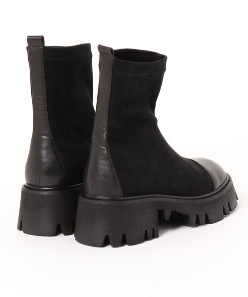 STACCATO（スタッカート）の「マットチャンキーソールブーツ（ブーツ・レディース・ブラック・23cm/24.5cm/24cm/23.5cm/22.5cm/22cm）」の2枚目の写真