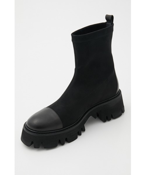 STACCATO（スタッカート）の「マットチャンキーソールブーツ（ブーツ・レディース・ブラック・23cm/24.5cm/24cm/23.5cm/22.5cm/22cm）」の6枚目の写真