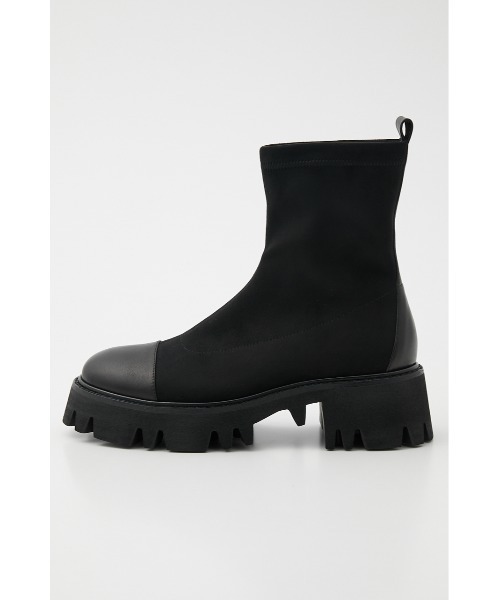 STACCATO（スタッカート）の「マットチャンキーソールブーツ（ブーツ・レディース・ブラック・23cm/24.5cm/24cm/23.5cm/22.5cm/22cm）」の14枚目の写真