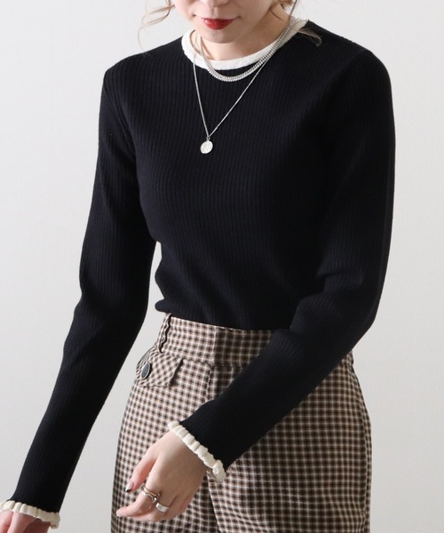 Cheek(チーク)の「袖口フリル配色リブニット(Tシャツ/カットソー・レディース・ブラウン/ブラック/グレイッシュベージュ・MEDIUM)」の2枚目の写真