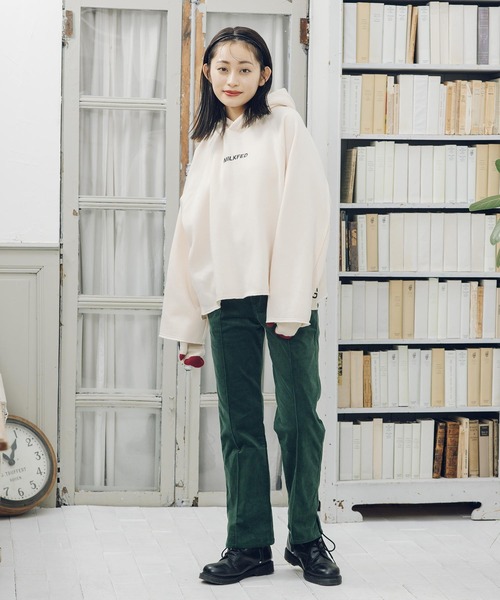 MILKFED.（ミルクフェド）の「CORDUROY PANTS（その他パンツ・レディース・ブラウン/グレー/グリーン・S/M/XS）」の15枚目の写真