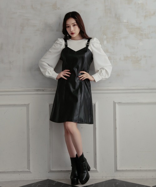 ANDGEEBEE（アンジービー）の「フェイクレザージャンスカ（ジャンパースカート・レディース・ベージュ/ブラック・MEDIUM）」の15枚目の写真