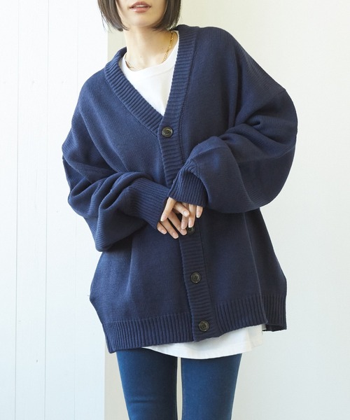 VIBGYOR(ヴィブジョー)の「【豊富なカラー展開】5GGV/N オーバーサイズカーディガン(BL)(カーディガン/ボレロ・レディース・チャコールグレー/ブラック/ブラウン/ベージュ/グリーン/ネイビー・MEDIUM/LARGE)」の6枚目の写真