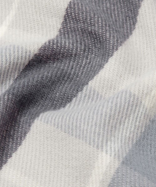 GLOBAL WORK（グローバルワーク）の「静電防止柄ストール/203133（マフラー・レディース・ライトグレー/ベージュ/イエロー/ブルー/ブルー系その他/ネイビー系・FREE/ONE SIZE）」の8枚目の写真