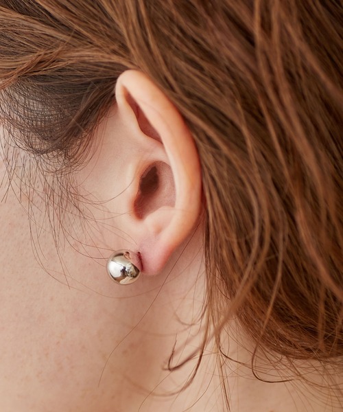 murir(ミュリール)の「【Diliraba】サージカルステンレス シルバー メタルボール ピアス 10mm(ピアス(両耳用)・レディース・シルバー・FREE)」の7枚目の写真