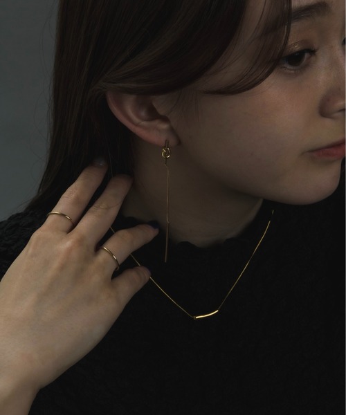 muku（ムク）の「金属アレルギー対応 ノットスネークピアス (両耳用) / サージカルステンレス/316L（ピアス（両耳用）・レディース・シルバー/ゴールド・FREE）」の19枚目の写真