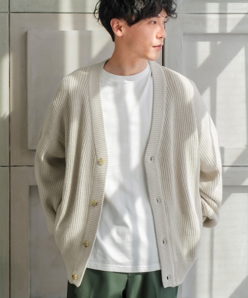 improves（インプローブス）の「ハイバルキー 片あぜ編み ニットカーディガン（カーディガン/ボレロ・メンズ・ダークブラウン/グレイッシュベージュ/ブラック/グリーン/ネイビー/チャコール・LARGE/MEDIUM/X-LARGE）」の4枚目の写真