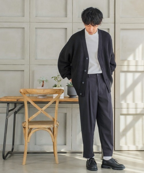 improves（インプローブス）の「ハイバルキー 片あぜ編み ニットカーディガン（カーディガン/ボレロ・メンズ・ダークブラウン/グレイッシュベージュ/ブラック/グリーン/ネイビー/チャコール・LARGE/MEDIUM/X-LARGE）」の7枚目の写真