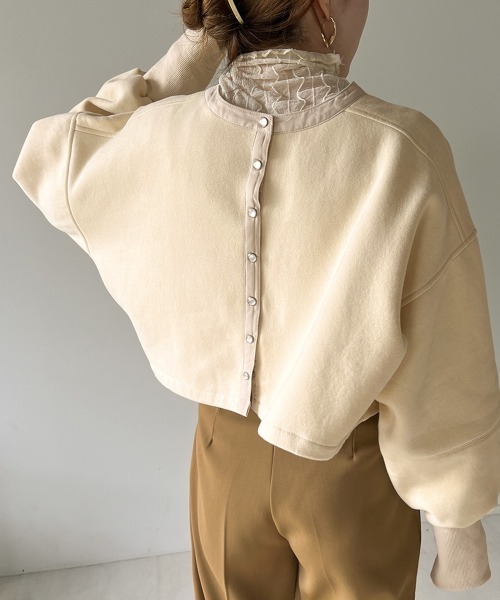 Bab(バブ)の「前後2WAYスウェットトップス(スウェット・レディース・アイボリー/ライトグレー/ライトグリーン・M)」の4枚目の写真