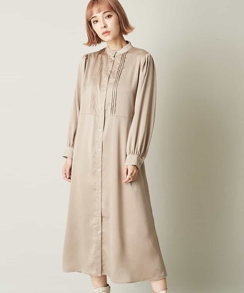 A de a.v.v(アードアー・ヴェ・ヴェ)の「ハイネックピンタック袖ボリュームワンピース(ワンピース・レディース・ブラック/ベージュ・38/36)」の7枚目の写真