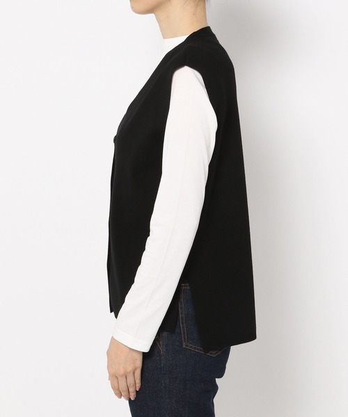 PAGEBOY（ページボーイ）の「Vネックカーデベスト（ベスト・レディース・ブラック/オフホワイト/グリーン・FREE）」の12枚目の写真
