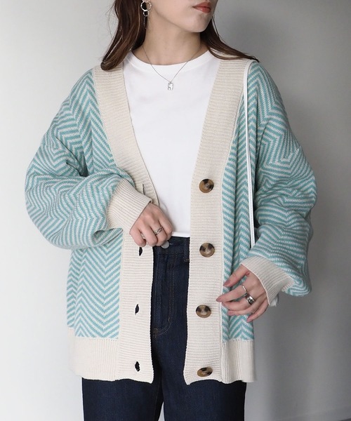 Riberry（リベリー）の「ジャガード深Vカーディガン（カーディガン/ボレロ・レディース・ブラック/ベージュ/ブルーグリーン・MEDIUM）」の4枚目の写真