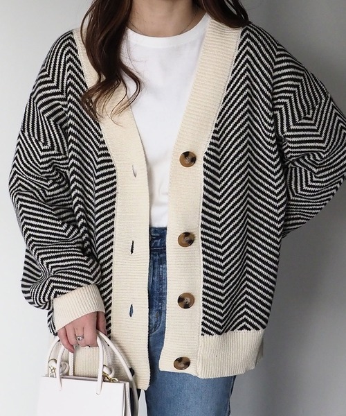 Riberry（リベリー）の「ジャガード深Vカーディガン（カーディガン/ボレロ・レディース・ブラック/ベージュ/ブルーグリーン・MEDIUM）」の21枚目の写真