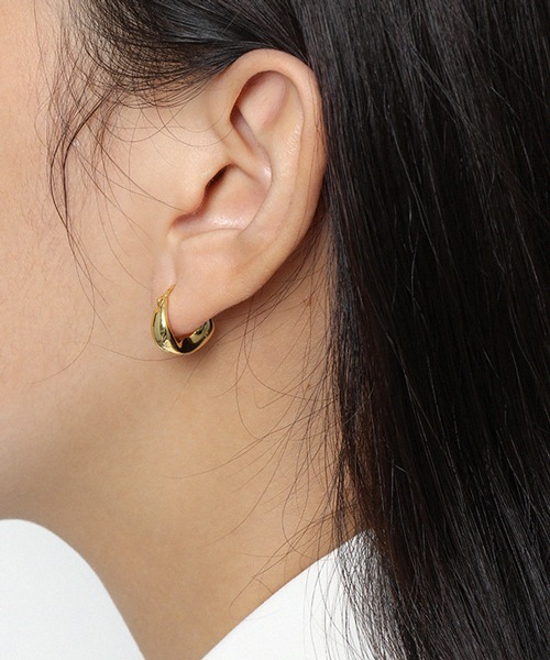 Geel（ギール）の「Geel/Silver925 シルバー・ゴールドフープピアス（ピアス（両耳用）・レディース・シルバー/ゴールド・FREE）」の7枚目の写真