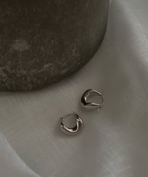 Geel（ギール）の「Geel/Silver925 シルバー・ゴールドフープピアス（ピアス（両耳用）・レディース・シルバー/ゴールド・FREE）」の11枚目の写真