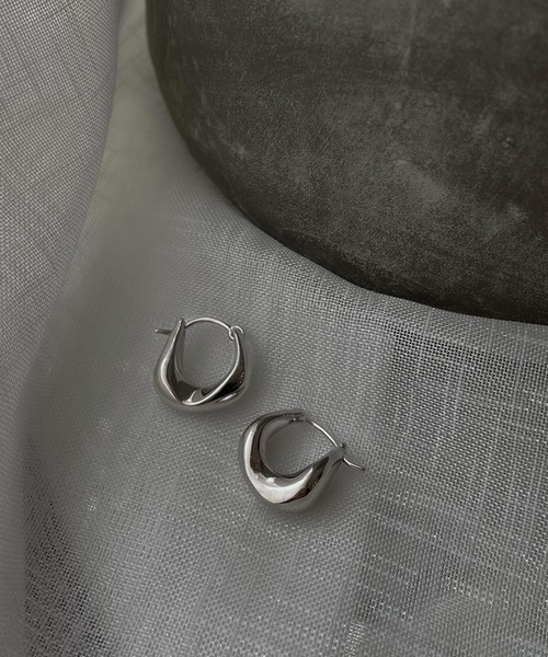 Geel（ギール）の「Geel/Silver925 シルバー・ゴールドフープピアス（ピアス（両耳用）・レディース・シルバー/ゴールド・FREE）」の15枚目の写真