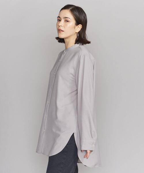 BEAUTY&YOUTH UNITED ARROWS(ビューティーアンドユースユナイテッドアローズ)の「BY ポリエステル バンドカラー シャツ -ウォッシャブル-◆(シャツ/ブラウス・レディース・ライトグレー/オフホワイト・FREE)」の2枚目の写真