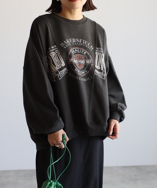 ap retro（アプレトロ）の「カレッジptリメイク風BIG裏毛プルオーバー（スウェット・レディース・グリーン/アイボリー/オートミール/スミクロ・FREE）」の3枚目の写真