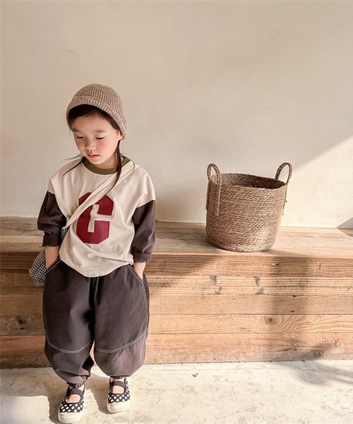 aimoha（アイモハ）の「aimoha-KIDS- 裾配色切り替えログプリントリンガーロングTEE（Tシャツ/カットソー・キッズ・ベージュ/ライトグレー・80/90/100/110/120/130）」の12枚目の写真