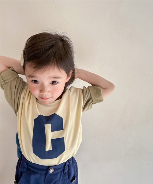 aimoha（アイモハ）の「aimoha-KIDS- 裾配色切り替えログプリントリンガーロングTEE（Tシャツ/カットソー・キッズ・ベージュ/ライトグレー・80/90/100/110/120/130）」の5枚目の写真